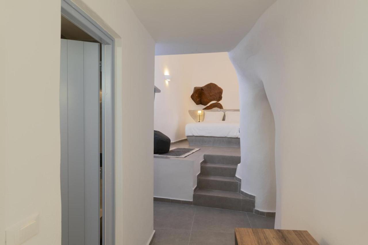 Ammoudi Sunset Cave Santorini Apartment Oia  Exterior photo